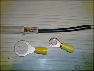 Дополнительный подогрев двигателя (быстрее прогревает работающий мотор)-img-2014-12-0822-55-45.jpg