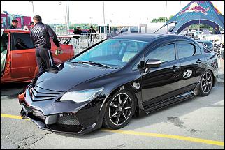 Хотел бетмобиль, хватило только на civic-zv_honda_civic-19-.jpg